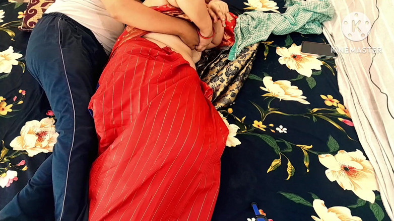 Salmaan001: Big Dick in the Ass of Bhabhi in Hindi