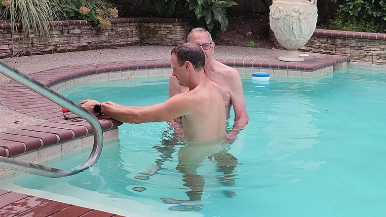 Russie Goodboy: Scopata bb in piscina subacquea!