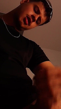 Schau mich nicht an, während ich mich berühre!