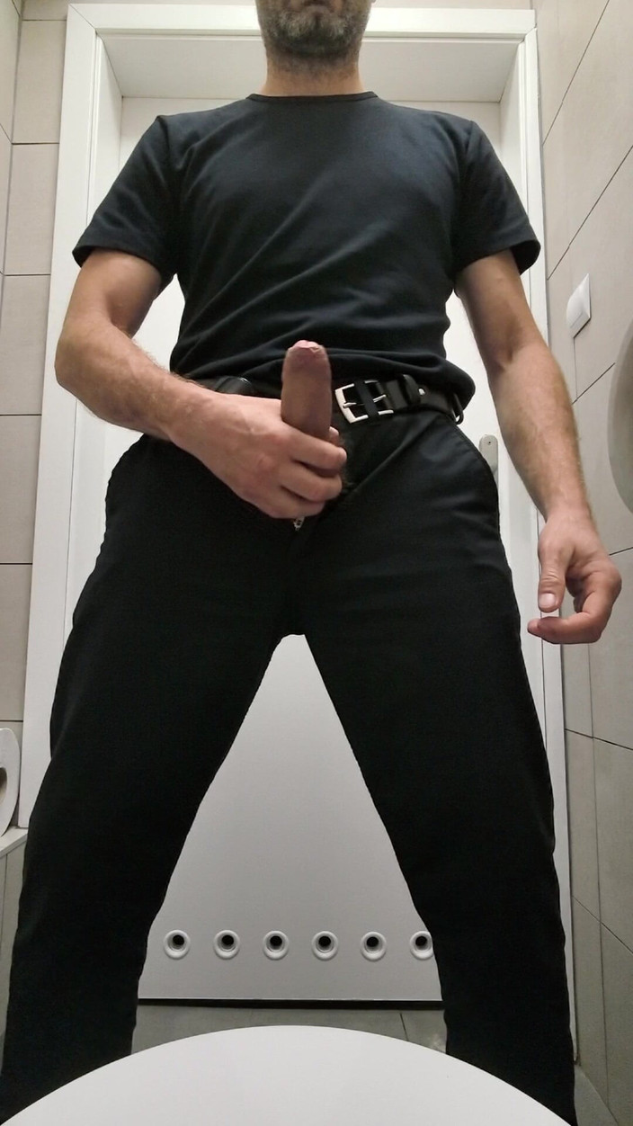 Seksi999: Sert Horoz Kırbaçlanmayı Seviyor