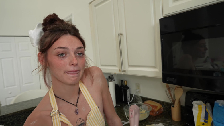 Teen StepSis: Stepsis Daisy Love Bakes i Tryska na Moim Kutasie w...