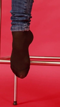 Clogs & Opaque Tights - Footplay Contrast