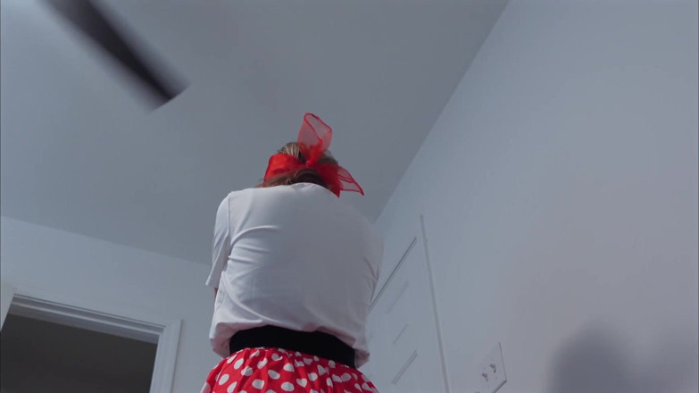 Kink in Time: Peyton's Sultry '50s Giantess Fantasy 4K Pov Tiny Thrills Menanti!