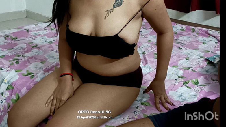 Madhumita: Novio novia Privet pasa tiempo con Owo Hotel