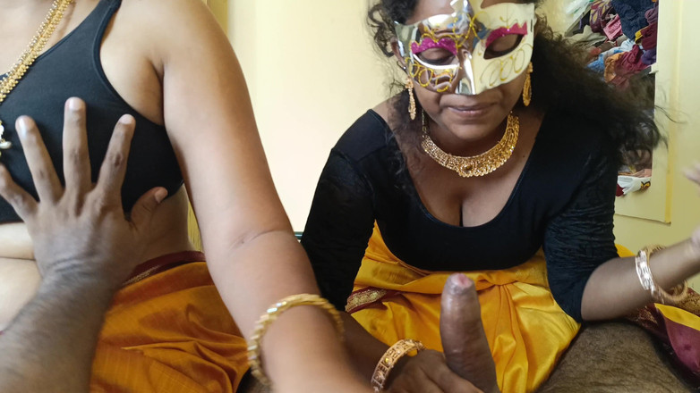 Pushpa studio: Trío follando duro en la cama