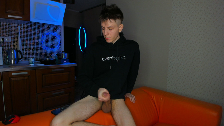 Morflot24: Nadržená vysokoškolská Twink Edge Obrovský penis až do výbušného výstřiku