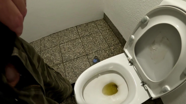TheDane1122: Need to Pee Compilation