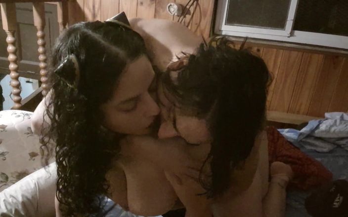 Babyluna939: Se mută într-o casă goală și sfârșește într-o sălbăticie cu un ciudat partea 3