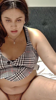 Nicole Chubby Fries and Nude Tease