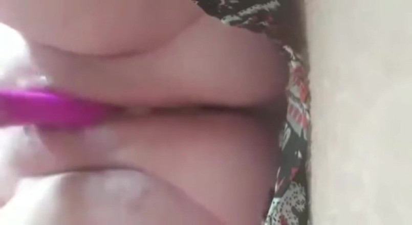Real homemade BBW BBC porn: YoungEnglishBBW homealone jebanie moja cipka kremowanie