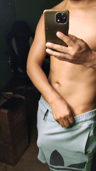 BBC Cumshot in Shorts