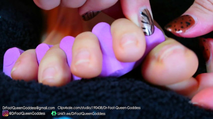 Dr. Foot Queen Goddess: Nagelmalerei (grau) teil 1