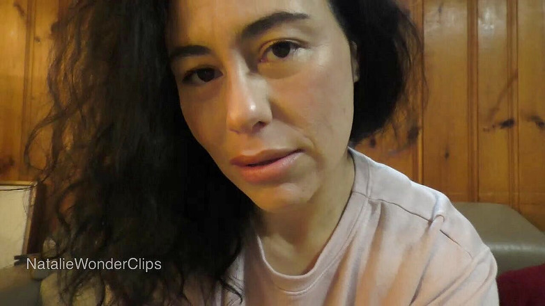 Natalie Wonder: Zjistit, jak zlobivá a pěkná macecha tvého nového přítele je...