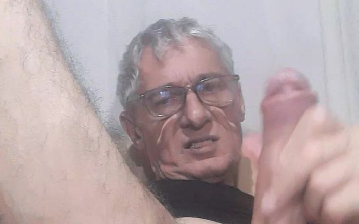 Big uncut hard cock: Jerking Cock Myself for You
