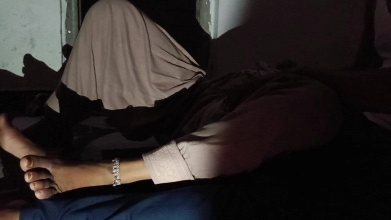 Bhabhi UP: Nedělej tohle, nedělej video