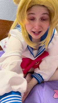 Sailor Moon Maturbacja przed Halloween