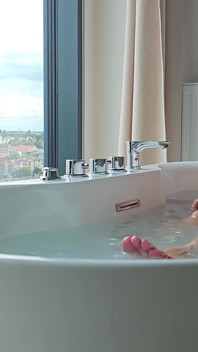 Fun in the Bubble Bath - a Foretaste