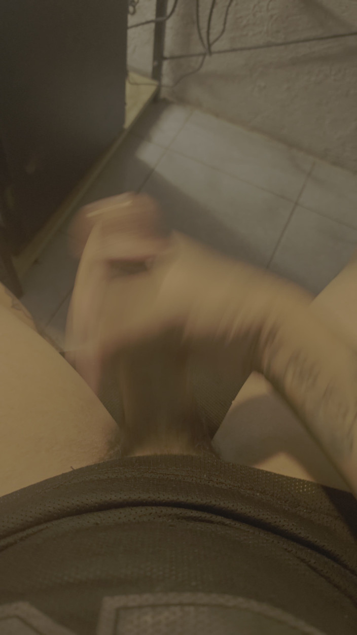 Kimberly Polizzi: Stroking My Beautiful Cock in a Nice Night in Mexico