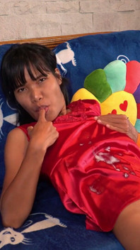 Mama vitregă asiatică o tachinează pe fiul vitreg pentru anal