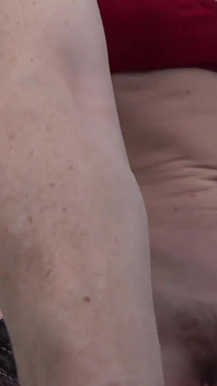 POV sezení na obličeji Krémová kundička a zadek 1. stříkání