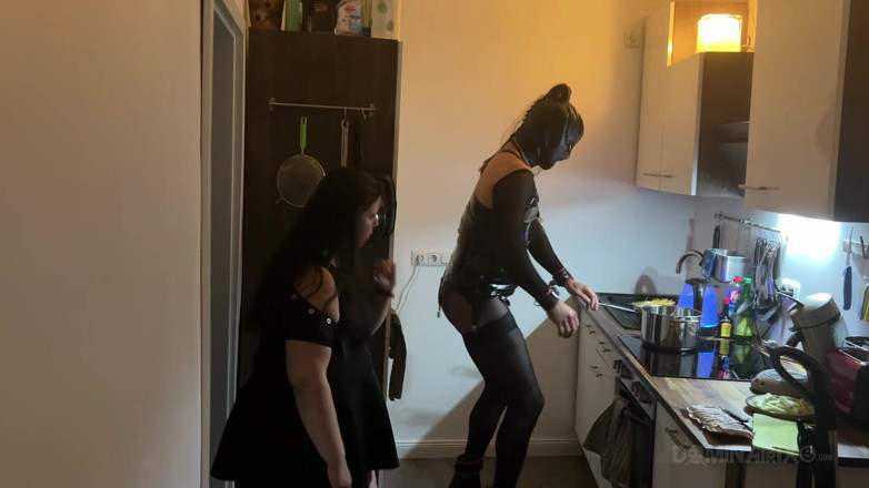 LadyPam: Kitchen Fetish Squirting Madness - Mature Sluts Drenched Everywhere