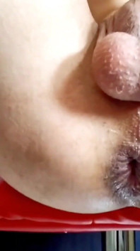 25-letni clarabitch trening analny z ogromnym dildo w Is Teenie Dziwka Tyłek