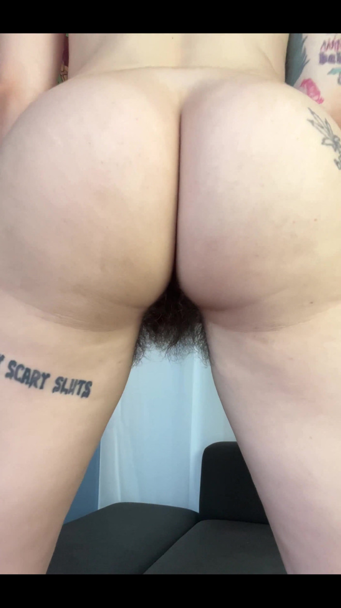 Pearlsage: Sentadillas de coño peludo