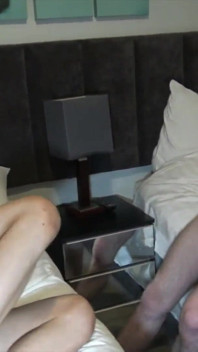 Den blonda twinken Adam Power används rå av Jamie i jockstrap