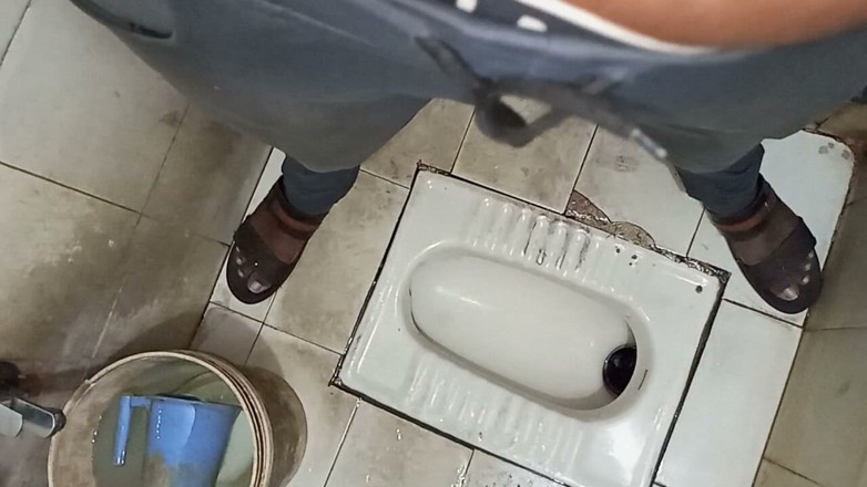 Fucking my wife: Mein Desi großer schwarzer penis fickt die muschi im freien