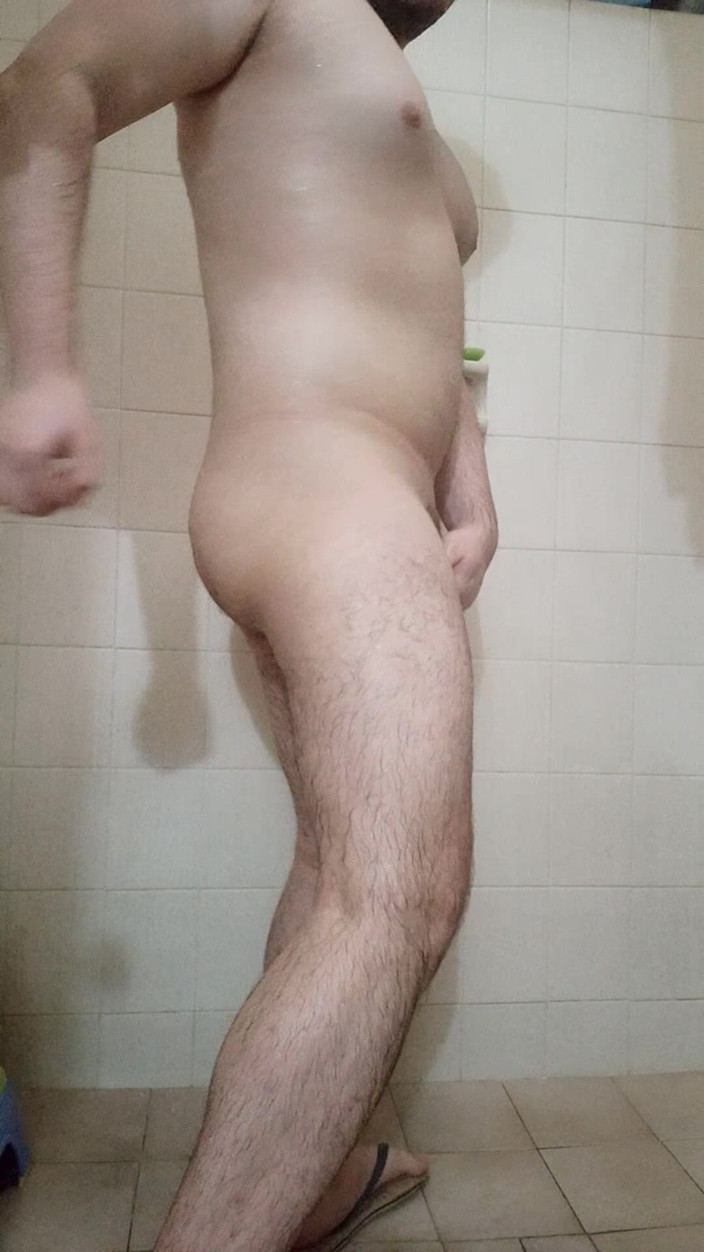 Himbo_Fox: Ass N Thigh Worship in the Shower