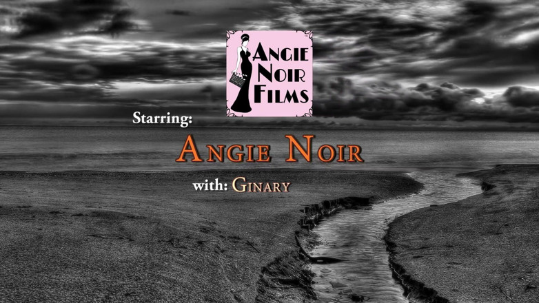 Angie Noir: Nevlastní dcera učí matku fisting w Angie Noir a Ginary