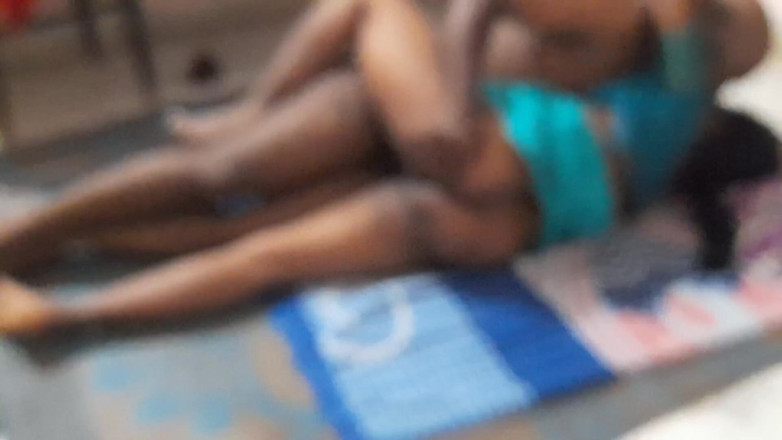 Desi palace: Ngentot memek sempit kakak ipar indiaku yang masih muda