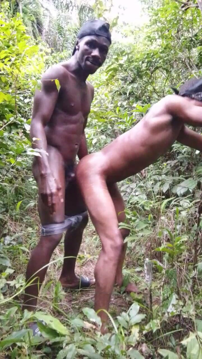 solomonnaija: Sai che amo fare l'amore nel cespuglio