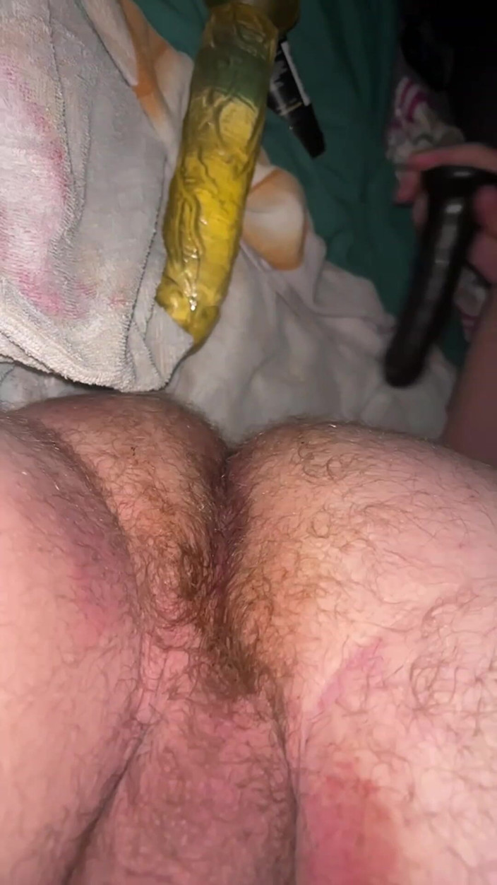 Bigwhitecock: Pantat bahenolku dientot habis-habisan sama kontol besar