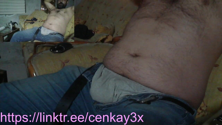 CenkAy: Horny Bear Is on Live