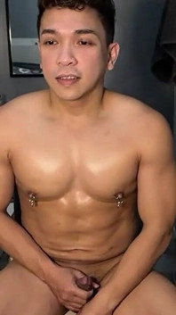 Azgın pinoy twink kamerada azıyor