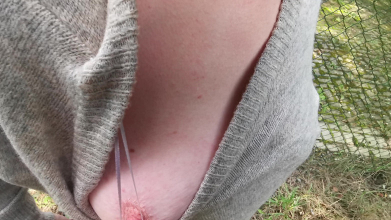 Bouncy Tits Action: Meme ucu cezası ve gerçek çıplak tokatlıyor