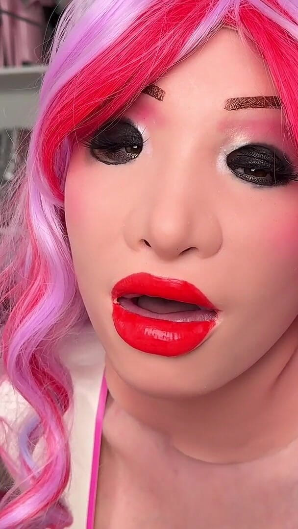 Miss_Fetilicious: Naughty Doll