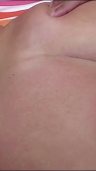 Blondine ontmoet grote zwarte lul tijdens neukcasting