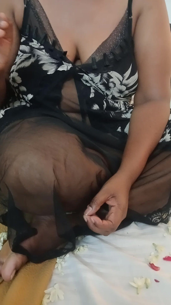 Benita sweety: Tamil falando - sexy, gemendo, biquíni