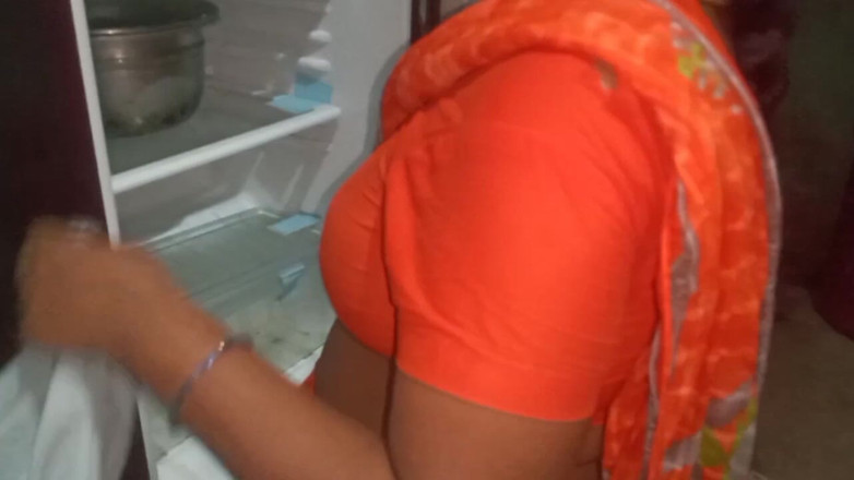 Priyanka314: Indische bhabhi fickt im haus des dorfes