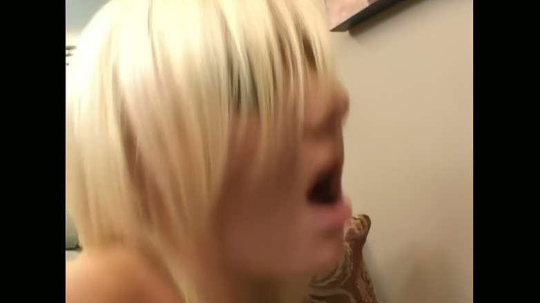 Bewitched!: Lacey Maguire: En Blond Hora Med Perfekt Fitta Knullad Hårt...