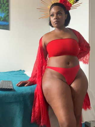 Big black clapping booties: Jack se vrtí do mého obrovskýho zadku v sexy prádle,...