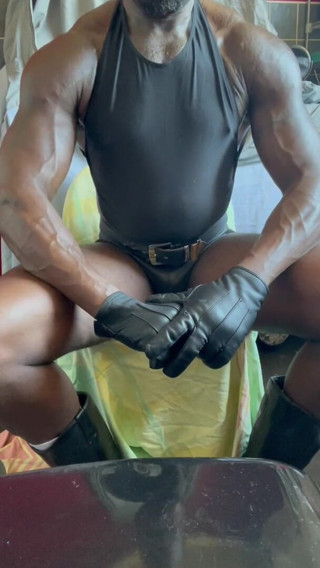 Masculine crossdresser: Black muscle crossdresser home workout, ass posing & cum