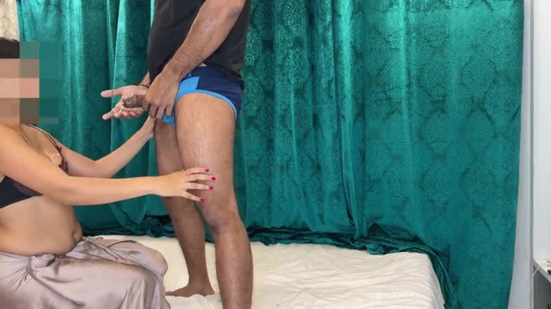 Nisha bhabhi ki chudai: Indiana jovem meia-irmã fode com meio-irmão