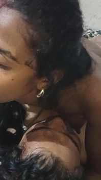 Bhabhi India pancut dalam mulut blowjob menghisap batang besar abang tiri