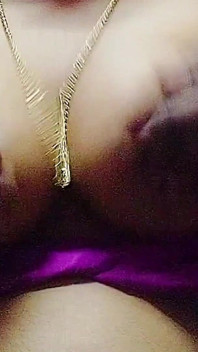 継母モヒニと義理の息子とのセックス