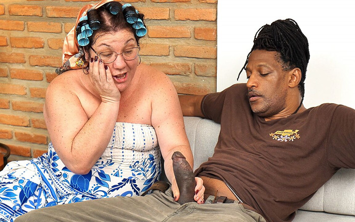 MatureToFuck: Grandota madura destruida por una polla negra gorda