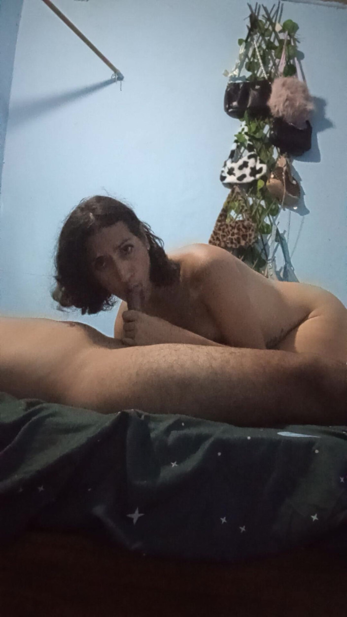 Femboy from Colombia: Good Blowjob That Gives a Lot of Pleasure