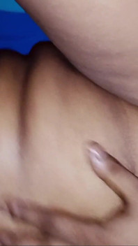 Fată indiancă sexy face sex cu iubitul desi
